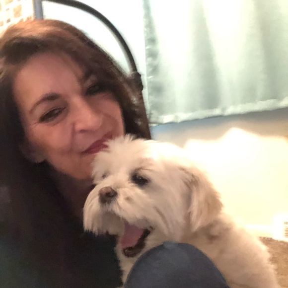 Meet your Posher, Deborah  posh ambassador - Picture 2 of 5